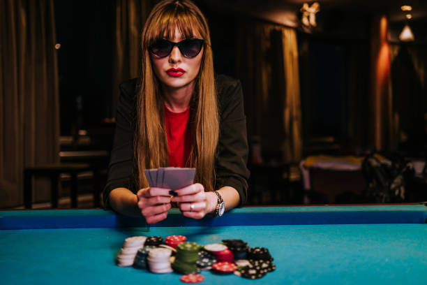 Macau Pools slot game interface on omutogel alternatif